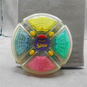 Vintage 1998 Electronic Handheld Simon Mini Pocket Travel Game Works Hasbro